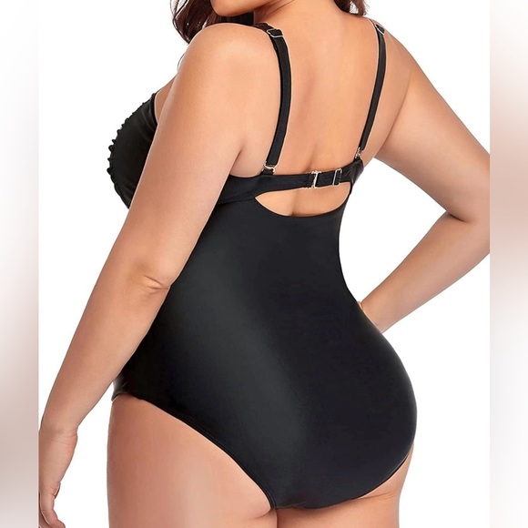 Yonique Women One Black Swimsuit Tummy Control Bathing Suit‎ Twist Front Ruched - Picture 2 of 8